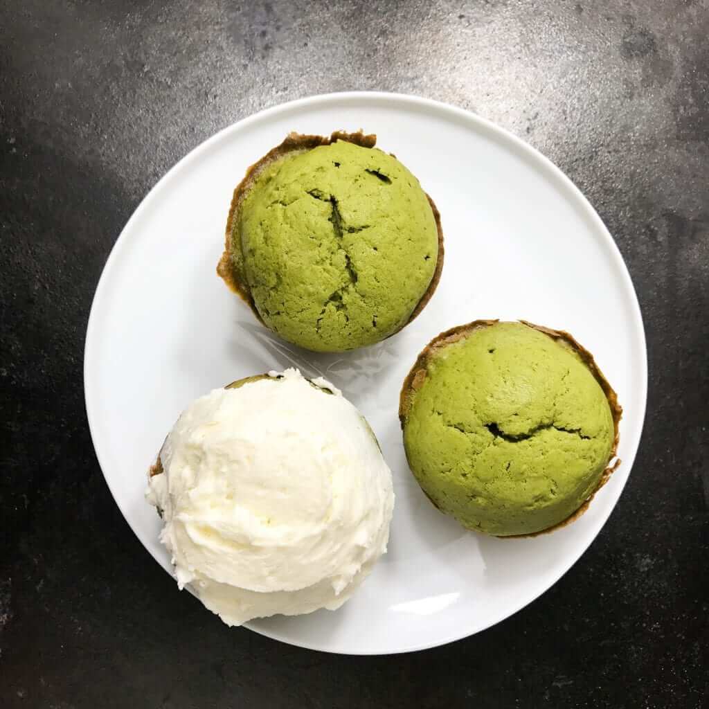 japanese matcha cupcakes with buttercream on top