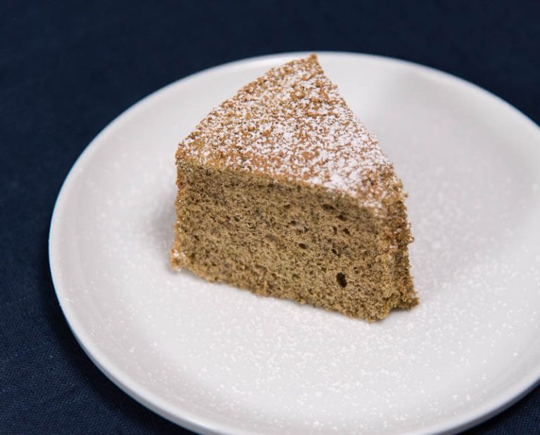No.1 Irresistible Japanese Chiffon Cake: A Green Tea Delight
