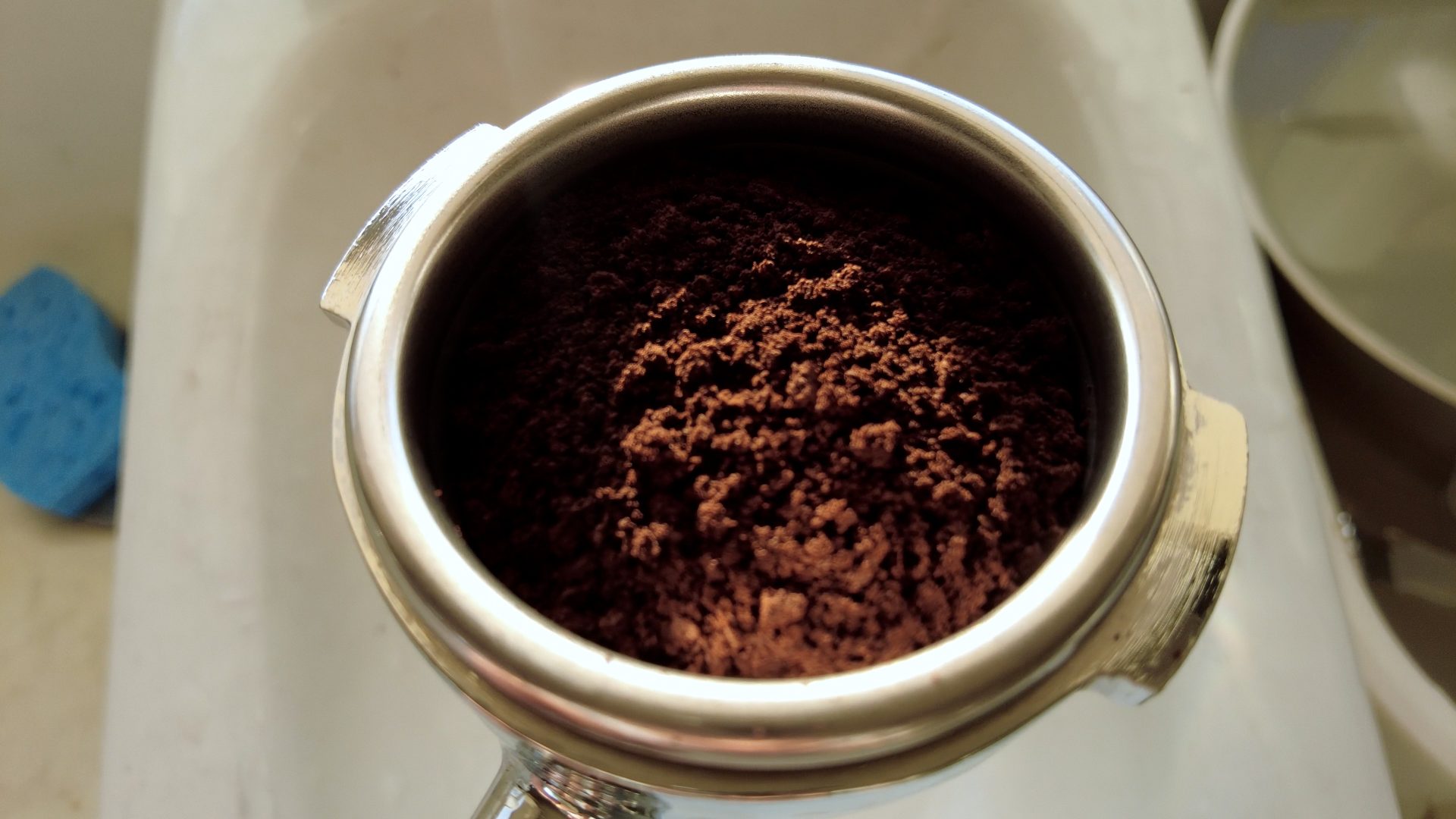 ground coffee bean using eureka atom 75